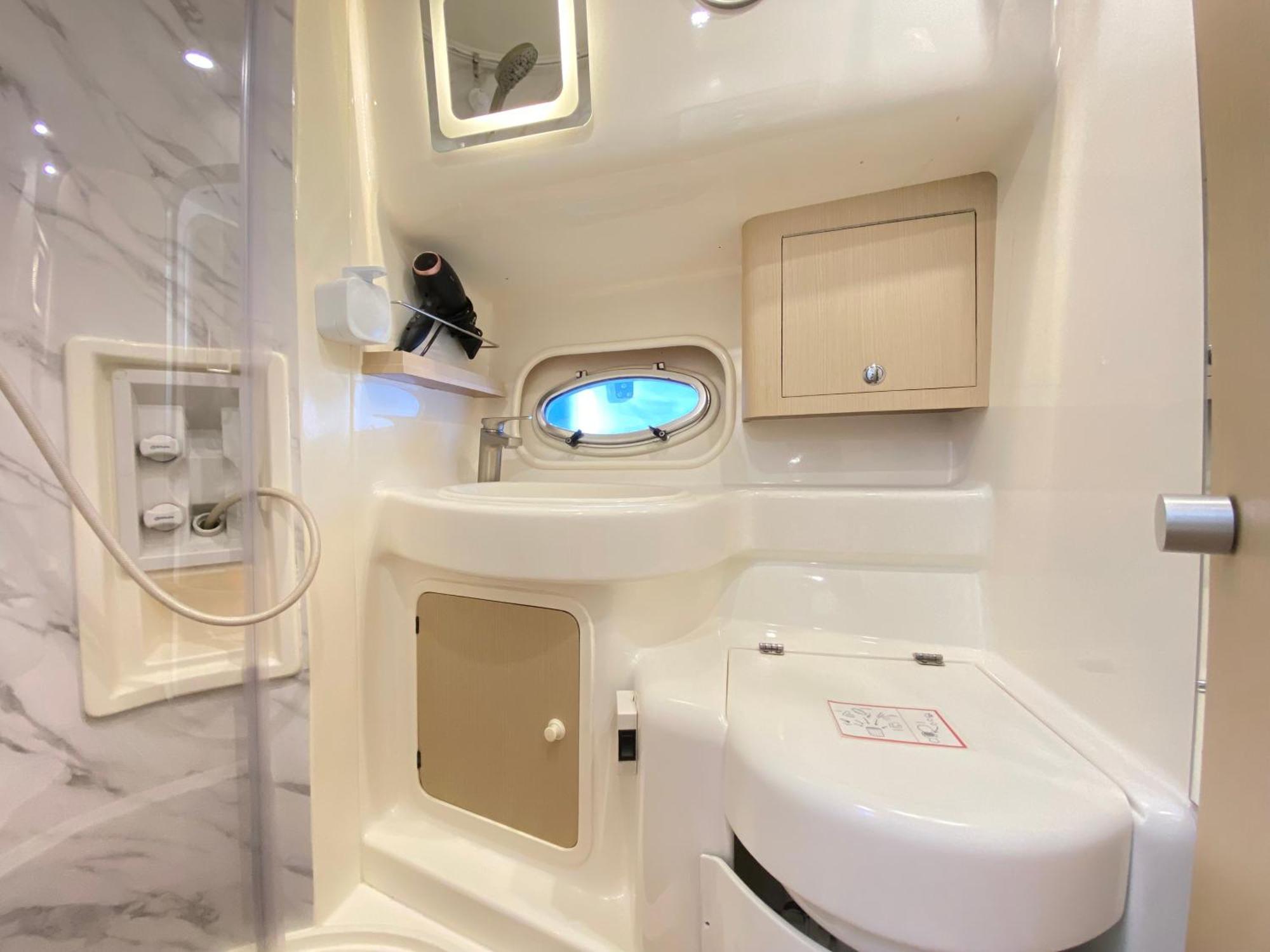 The Valencia Yacht Experience Hotell Exteriör bild