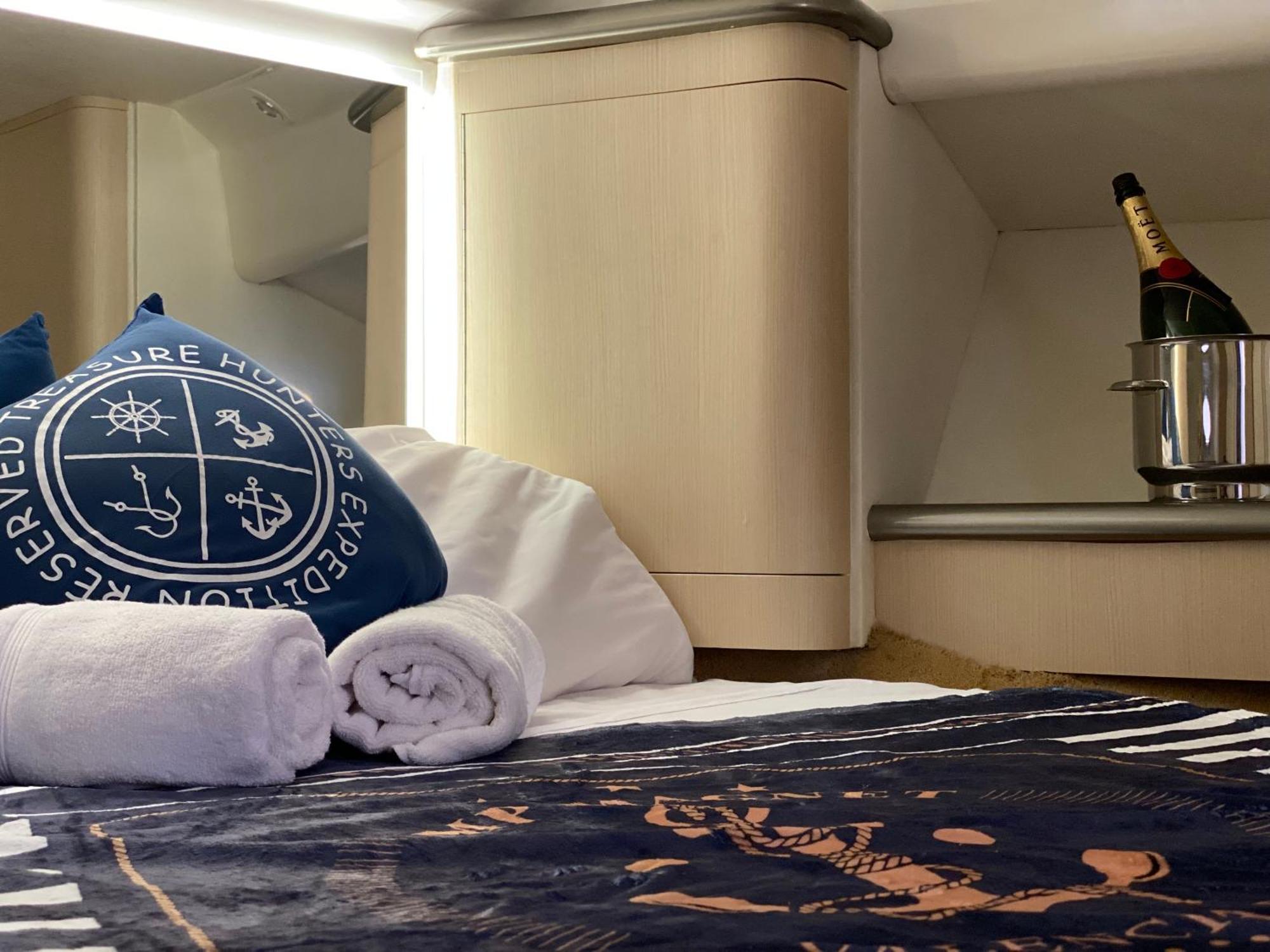 The Valencia Yacht Experience Hotell Exteriör bild