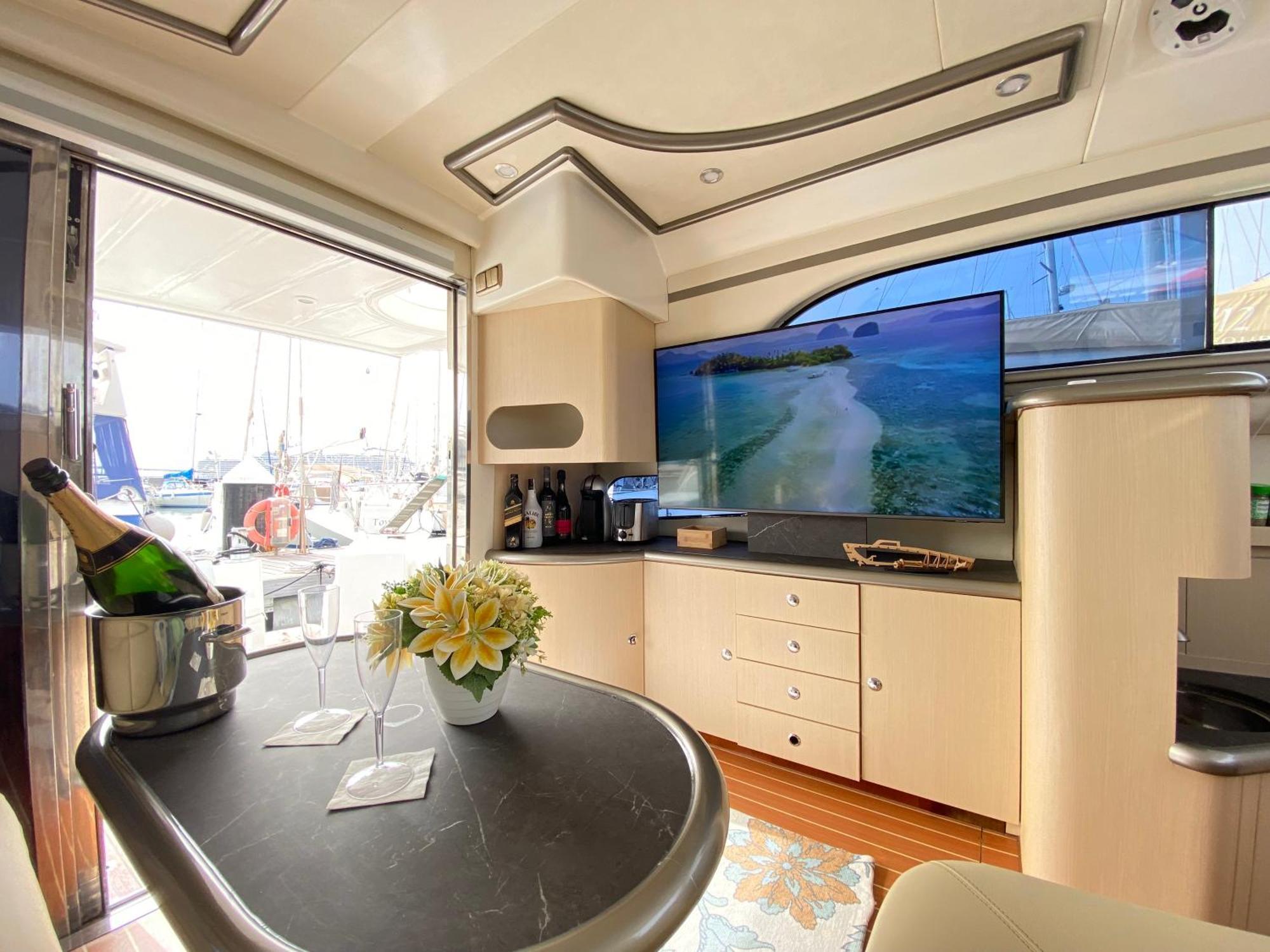 The Valencia Yacht Experience Hotell Exteriör bild