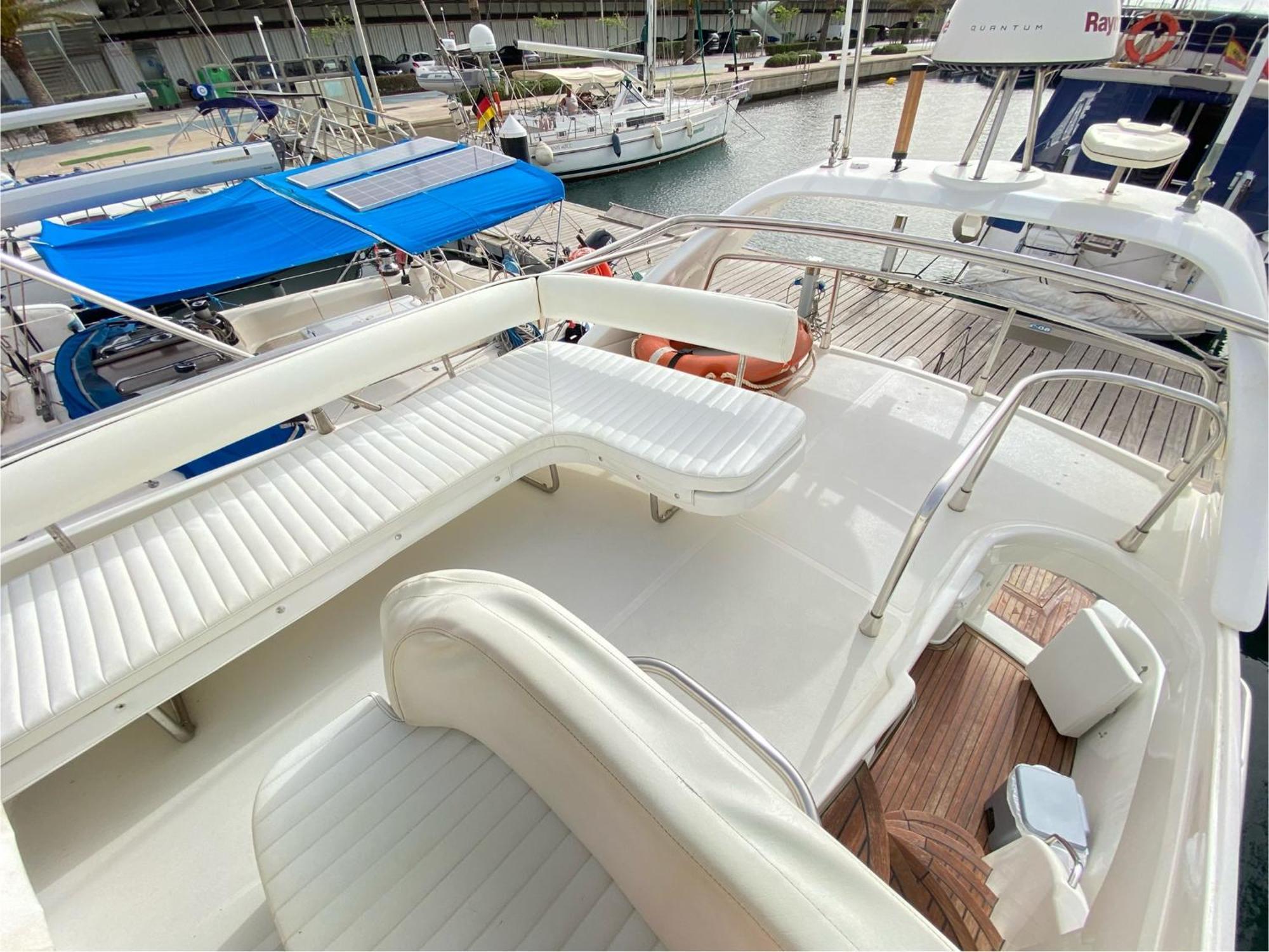 The Valencia Yacht Experience Hotell Exteriör bild